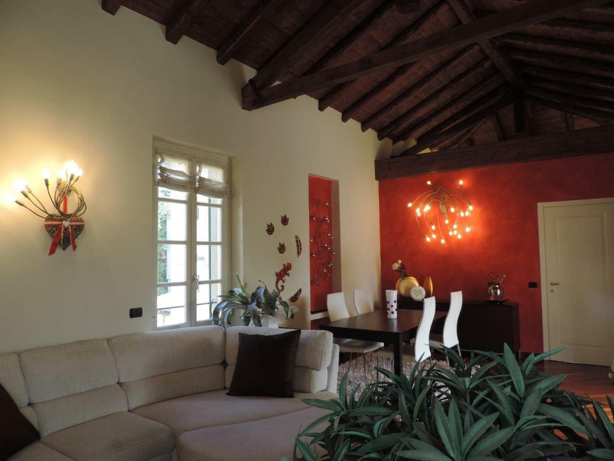 Feeling At Home - Varese Apartment Dış mekan fotoğraf
